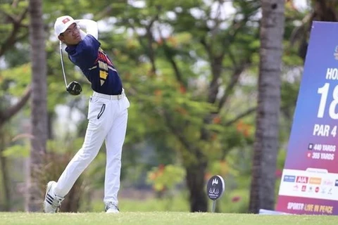 SEA Games 32: le Vietnam remporte une médaille d'or pour le golf 