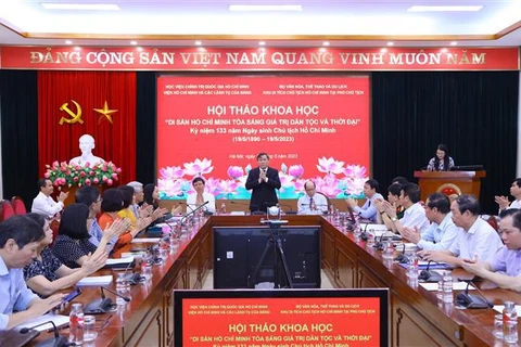Conférence et expositions sur le Président Ho Chi Minh