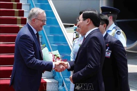 Le Premier ministre australien entame sa visite officielle au Vietnam