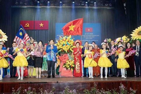 Célébration du cinquantenaire des relations diplomatiques Vietnam-Malaisie