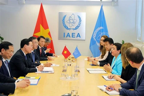 Le chef de l’Etat rencontre la directrice générale par intérim de l’AIEA
