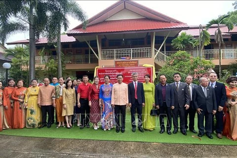 Pour célébrer le 10e anniversaire de l'établissement du partenariat stratégique Vietnam - Thaïlande