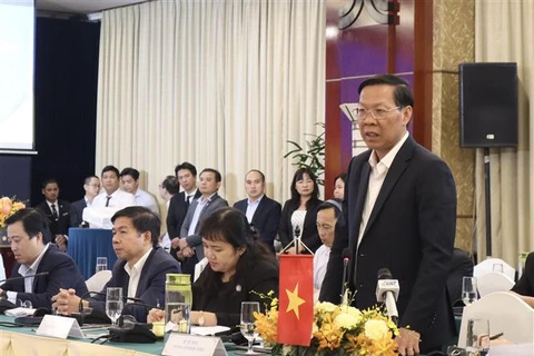 Ho Chi Minh-Ville cherche à lever des obstacles aux investisseurs sud-coréens