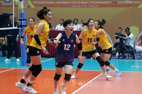 Le Vietnam rafle la mise à la Coupe internationale de volleyball féminin VTV 2023