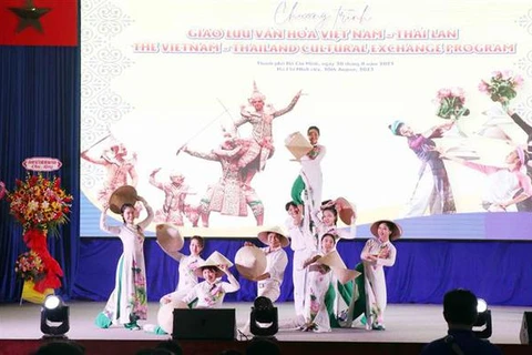Un programme d’échange culturel contribue à promouvoir l'amitié Vietnam-Thaïlande