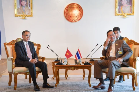 Le président du Sénat thaïlandais estime hautement les relations de coopération et d’amitié avec le Vietnam