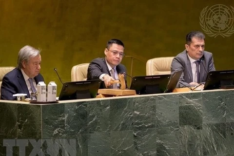 Le PM Pham Minh Chinh transmet à l’ONU le message d’un Vietnam épris de paix, actif et responsable 