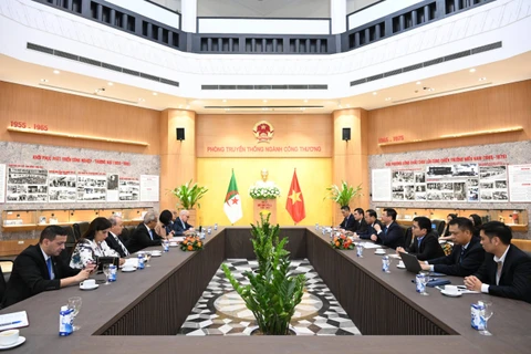 Le Vietnam et l'Algérie ont un potentiel de coopération dans des domaines