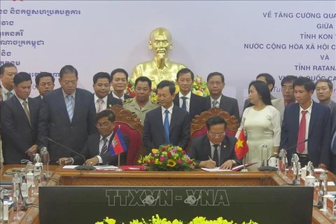 Les provinces de Kon Tum (Vietnam) et de Ratanakiri (Cambodge) renforcent leur coopération 