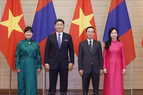 Le président mongol Ukhnaagiin Khurelsukh termine sa visite d’État au Vietnam