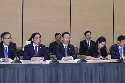 Vo Van Thuong a un échange avec la Coalition des entreprises États-Unis-APEC