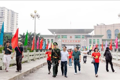 Vietnam-Chine : promotion des activités touristiques frontalières 