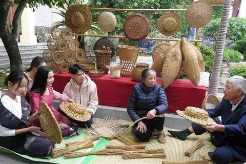 Exposition sur l’artisanat de l’ASEAN à Thai Nguyen