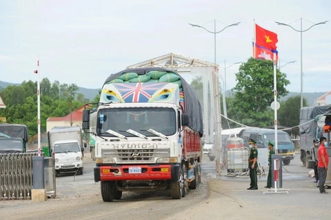 An Giang propose de construire un centre logistique de la porte frontalière internationale de Tinh Bien