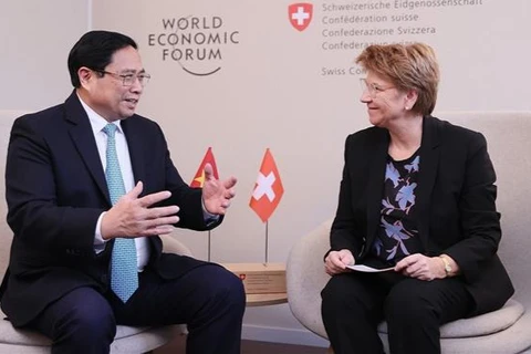 Le PM Pham Minh Chinh rencontre la présidente suisse et la secrétaire générale de la CNUCED