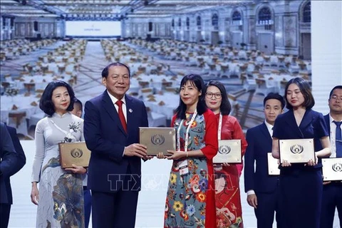Le Vietnam gagne des prix du tourisme de l'ASEAN