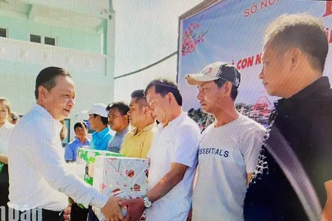 Kien Giang sensibilise les pêcheurs sur la lutte contre la pêche illégale, non déclarée et non réglementée (INN)