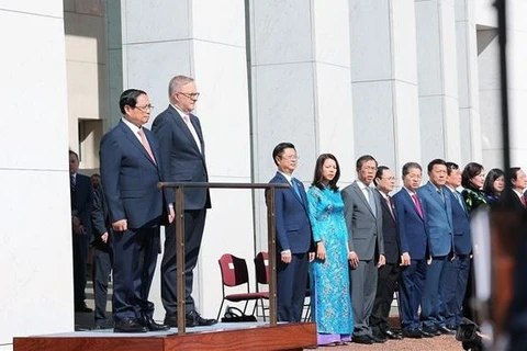 Cérémonie d’accueil du PM Pham Minh Chinh en visite officielle en Australie