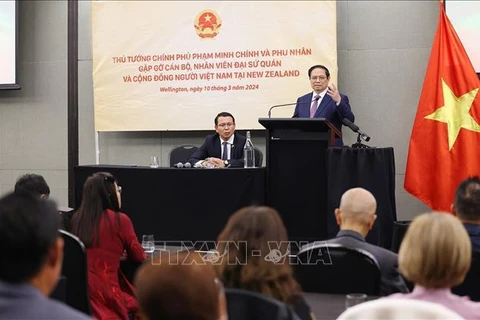 Le PM Pham Minh Chinh rencontre la communauté vietnamienne en Nouvelle-Zélande