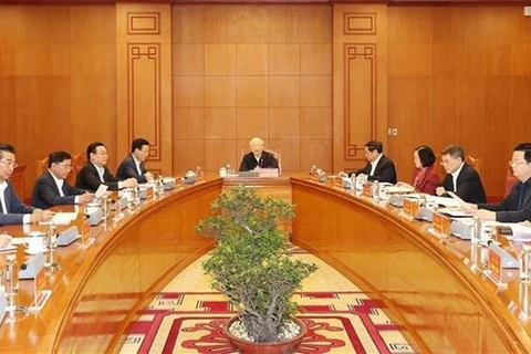 Le leader préside la réunion du sous-comité du personnel du 14e Congrès du Parti