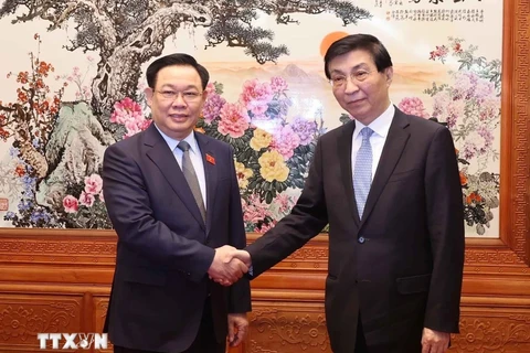 Vietnam et Chine conviennent de booster les relations d'amitié et la coopération dans tous les domaines
