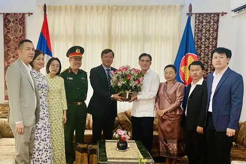 Félicitation des ambassades du Laos en Belgique et à Cuba à l'occasion du Nouvel An du Laos