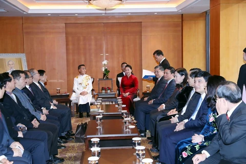 La présidente de l’AN loue les contributions des intellectuels d'amitié Vietnam-R. de Corée