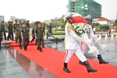 En mémoire des soldats volontaires vietnamiens tombés au Cambodge