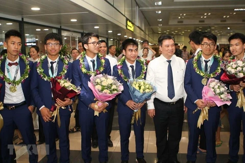 Le Vietnam dans le top 10 aux Olympiades internationales de mathématiques 2019