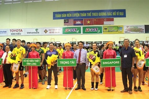 Volley-ball : ouverture de la Coupe de la Télévision de Vinh Long 