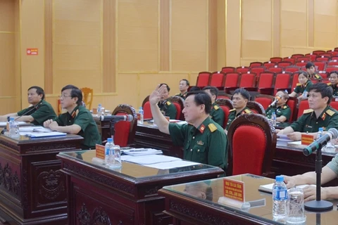 Médecine militaire : Vietnam et Chine partagent des expériences dans la lutte anti-COVID-19