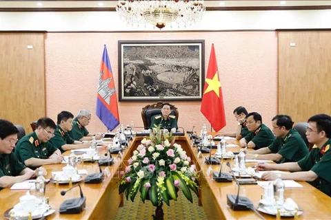 Vietnam – Cambodge : améliorer l’efficacité de la coopération dans la défense
