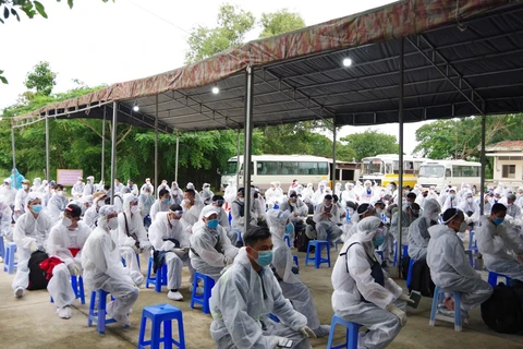 Coronavirus : près de 330 citoyens vietnamiens rapatriés de l’Angola