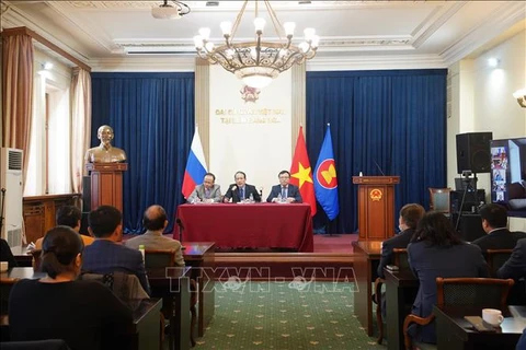 Séminaire sur la résolution des difficultés de la communauté vietnamienne en Russie