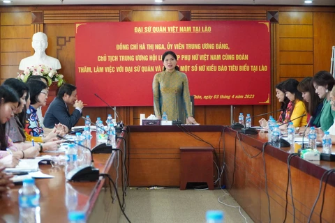 L’Union des femmes vietnamiennes apprécie hautement le rôle des femmes vietnamiennes au Laos