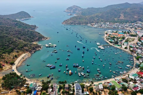 La baie de Vinh Hy, l’une des plus belles du Vietnam