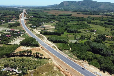 L'autoroute Nghi Son - Dien Chau sera ouverte à la circulation le 2 septembre 