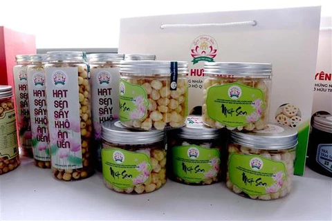  Les produits à base de lotus de Hung Yen obtiennent un certificat de marque
