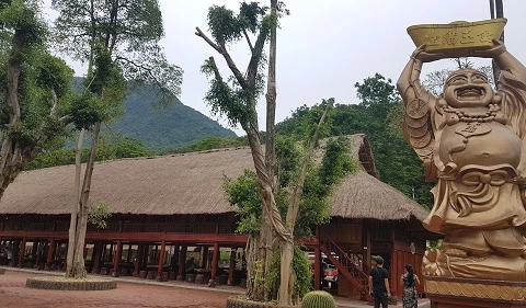 Le Paragon Hill Resort reçoit trois records du Vietnam