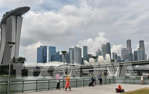 Singapour assouplit sa politique monétaire