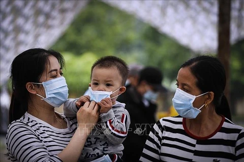 Des experts étrangers estiment le succès du Vietnam dans sa lutte contre le coronavirus