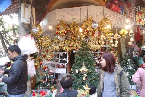 L'atmosphère de Noël s’empare Hanoï