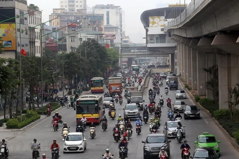 Hanoï : les rues sont bondées au premier jour de la suppression de postes de contrôle 