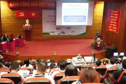 Conférence sur la chirurgie colorectale en Asie du Sud-Est