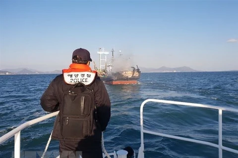 Incendie sur un bateau de pêche sud-coréen: plus d'informations sur les deux victimes vietnamiennes