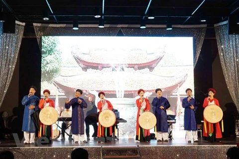 Préservation et valorisation des chants populaires Quan ho en République tchèque