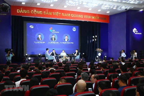 ​Plus de 200 dossiers d'inscription au concours Viet Solutions 2020
