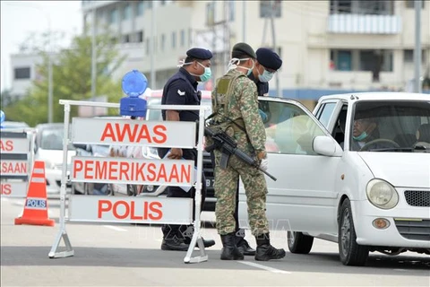 La Malaisie déploie 1.100 militaires à Sabah pour contenir le COVID-19