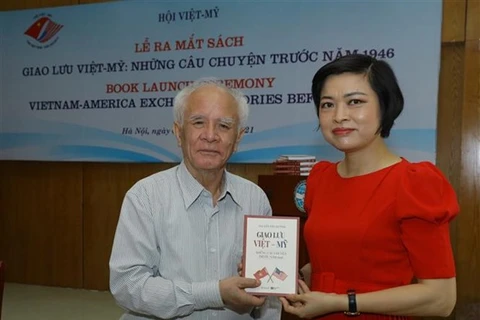 Lancement du livre "Échange Vietnam-États-Unis, des histoires avant 1946" 