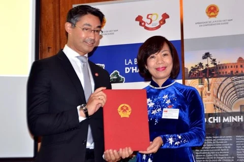 Cérémonie de nomination officielle du premier Consul honoraire du Vietnam en Suisse